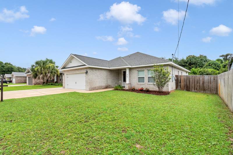 3 bedroom Detached Single Family at 467 Sara Avenue, Wynnehaven Bch Est, Mary Esther — photo 4