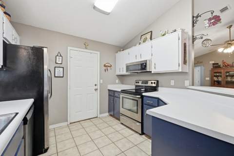 181 Wright Circle, Niceville FL - photo 15 of 61