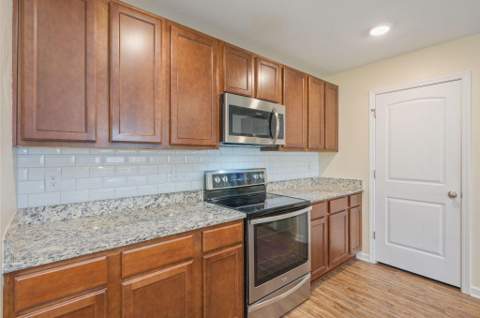 363 Merlin Court, Crestview FL - photo 13 of 39