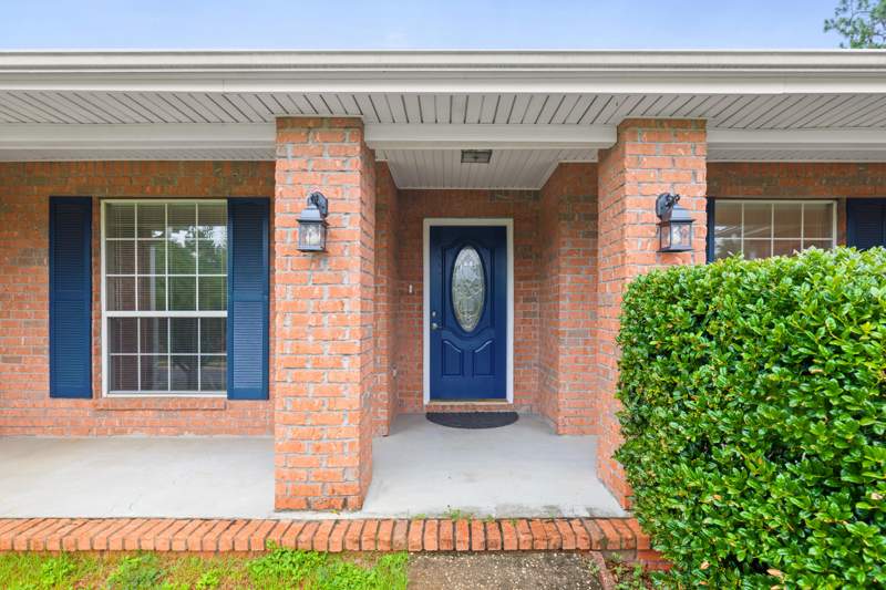 4 bedroom Detached Single Family at 2652 Paddock Circle, Silver Oaks Ph 2, Crestview — photo 2