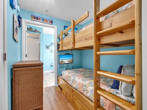1324 SE Miracle Strip Parkway #Unit L05, Fort Walton Beach FL - photo 16 of 34