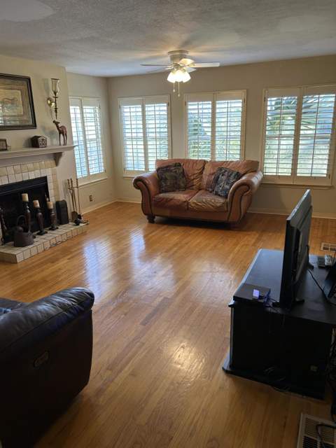 700 Sailfish Drive, Fort Walton Beach FL - photo 9 of 25