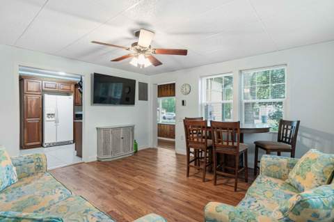 19 SW Comet Street, Fort Walton Beach FL - photo 13 of 42