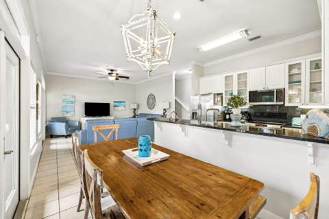 825 Seascape Drive #412, Miramar Beach FL - photo 9 of 43