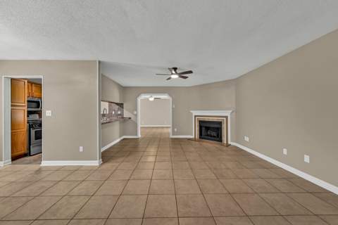1022 Blvd De La Parisienne, Mary Esther FL - photo 18 of 53