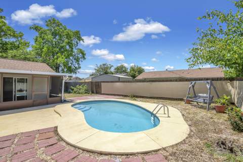 1022 Blvd De La Parisienne, Mary Esther FL - photo 15 of 53