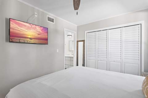 775 Gulf Shore Drive #2016, Destin FL - photo 11 of 19