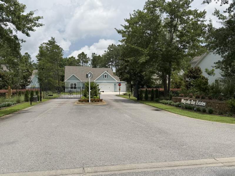 4 bedroom Detached Single Family at 219 S J Hunter'S Way #Lot 73, Magnolia Bay Estates, Freeport — photo 4