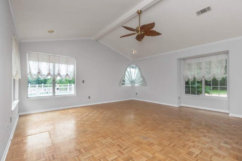 3 bedroom Detached Single Family at 2765 Savannah Lane, Savannah Oaks, Crestview — photo 3
