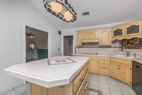 2765 Savannah Lane, Crestview FL - photo 12 of 42