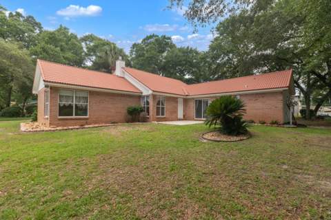 2765 Savannah Lane, Crestview FL - photo 7 of 42