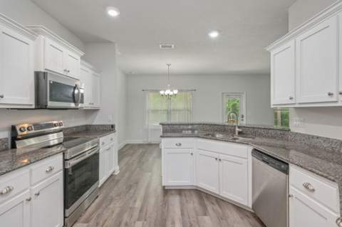 5737 Marigold Loop, Crestview FL - photo 13 of 37