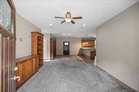 409 Hart Street, Niceville FL - photo 7 of 59