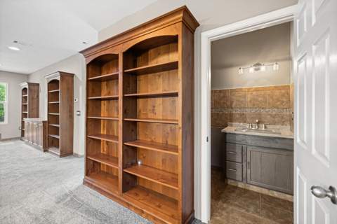 409 Hart Street, Niceville FL - photo 9 of 59