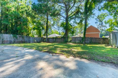 406 Rosewood Avenue, Mary Esther FL - photo 23 of 24