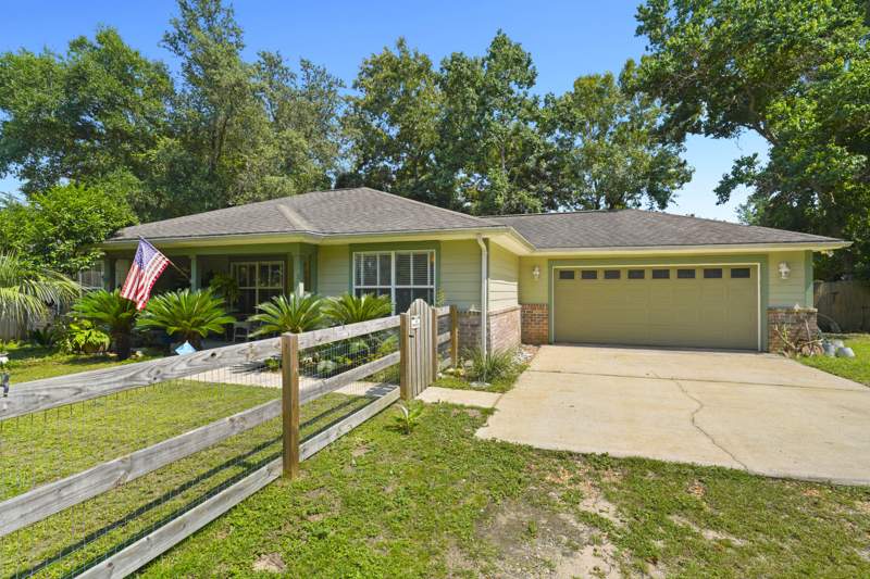 3 bedroom Detached Single Family at 117 Will Street, Freeport, Freeport — photo 2