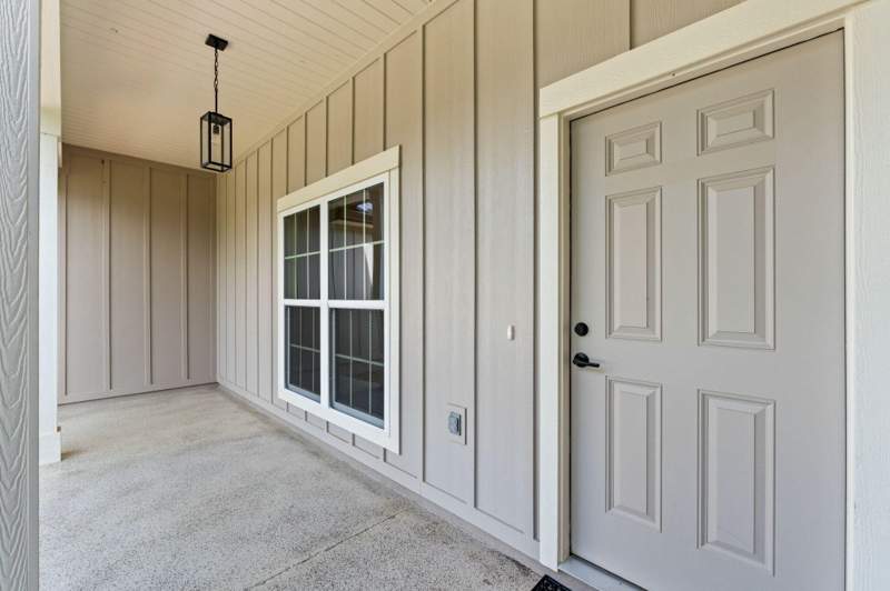 4 bedroom Detached Single Family at 781 Bay Avenue, Defuniak Springs Town Of, DeFuniak Springs — photo 4