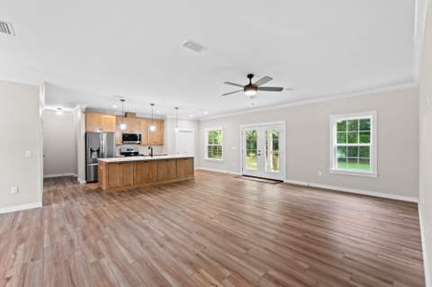 781 Bay Avenue, DeFuniak Springs FL - photo 8 of 68