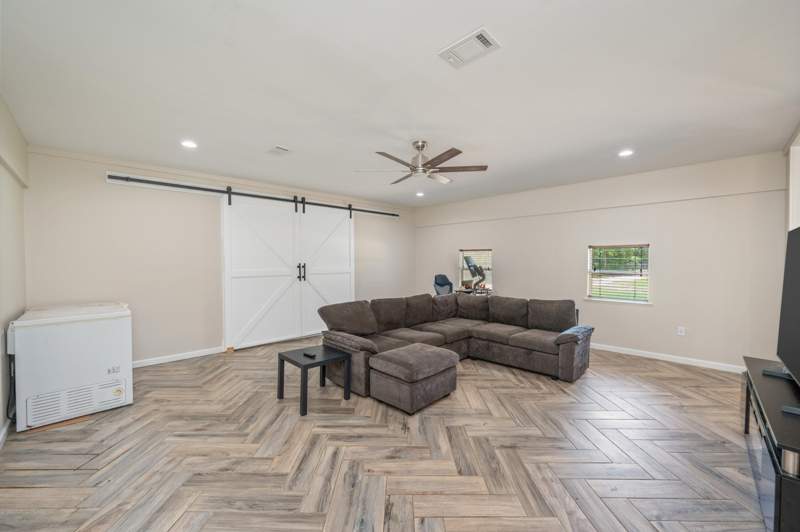3 bedroom Detached Single Family at 1625 Caswell Road, Autumn Woods, DeFuniak Springs — photo 5