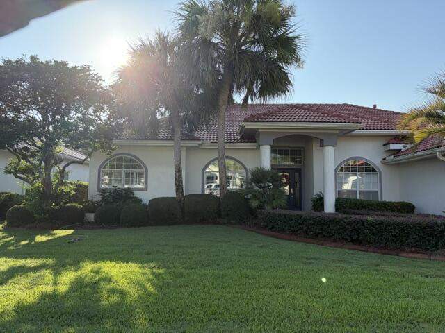 3 bedroom Detached Single Family at 66 Garnet Place, Emerald Bay, Destin — photo 2