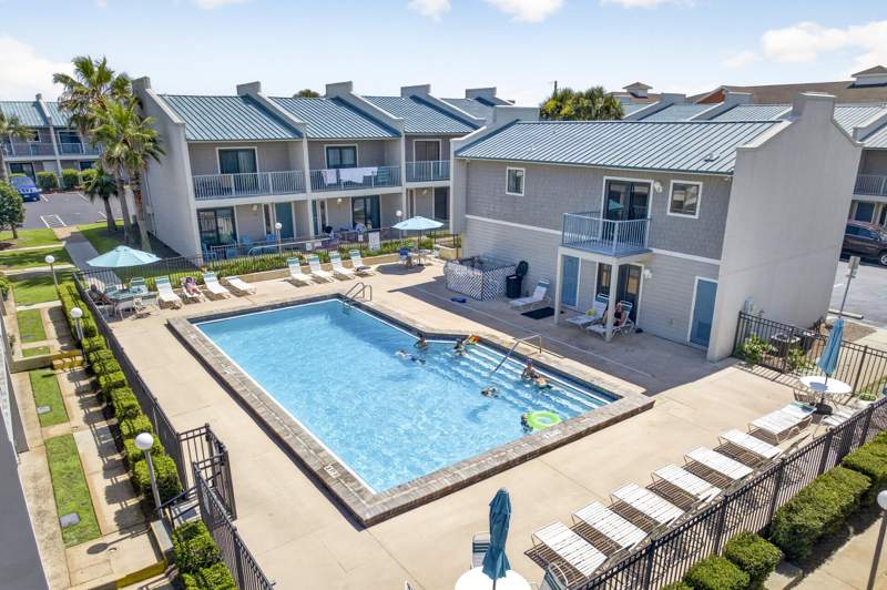 2 bedroom Townhouse at 2800 Scenic Gulf Dr #27, Gulf Winds East Ph 1, Miramar Beach — photo 5