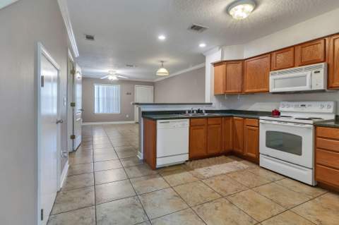 1840 Shay-Lin Court #1840, Niceville FL - photo 7 of 21