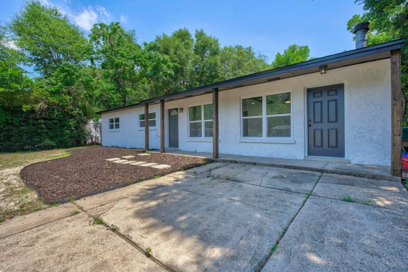 4 bedroom Detached Single Family at 402 Gerold Street, Racetrack Road Resub, Fort Walton Beach — photo 4