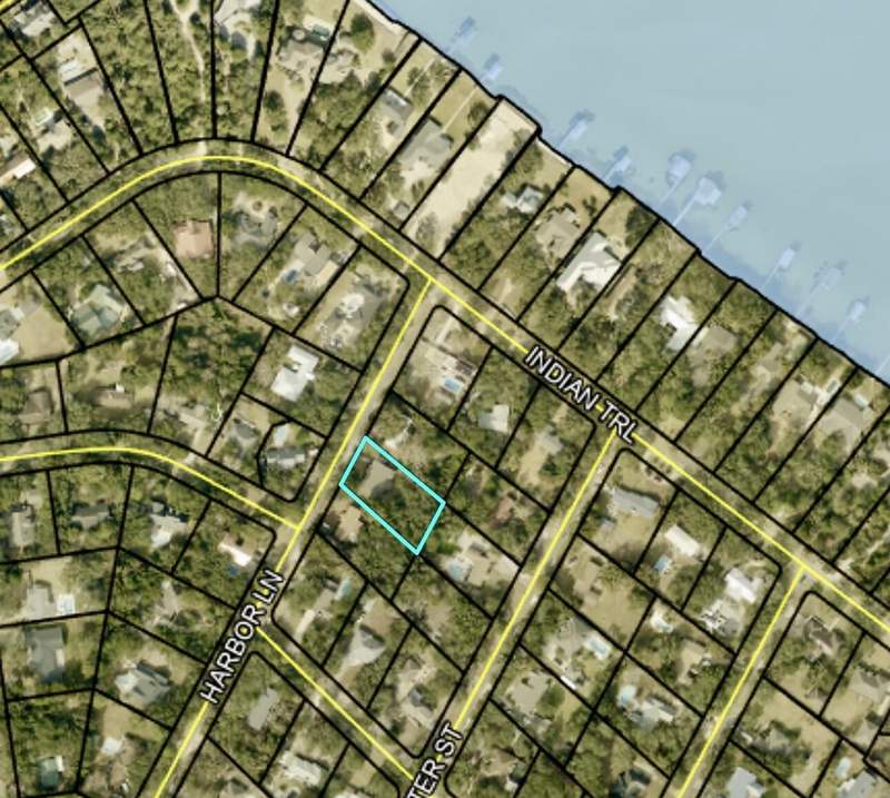5 bedroom Detached Single Family at 808 Harbor Lane, Moreno Acres S/D, Destin — photo 3