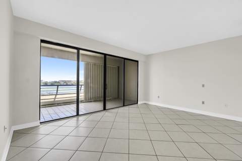200 SW Miracle Strip Parkway #402, Fort Walton Beach FL - photo 23 of 50