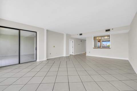 200 SW Miracle Strip Parkway #402, Fort Walton Beach FL - photo 11 of 50