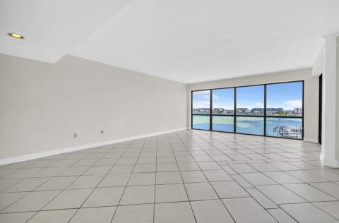 200 SW Miracle Strip Parkway #402, Fort Walton Beach FL - photo 10 of 50