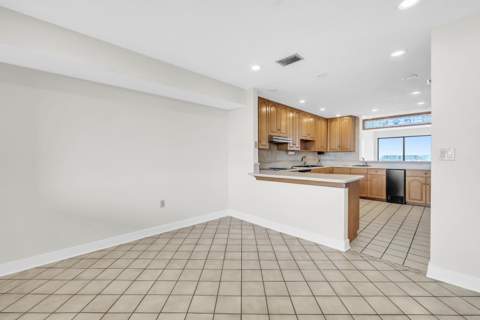 200 SW Miracle Strip Parkway #402, Fort Walton Beach FL - photo 17 of 50