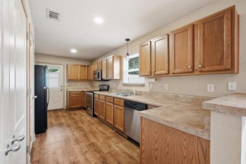 5530 Royal Street, Crestview FL - photo 7 of 38