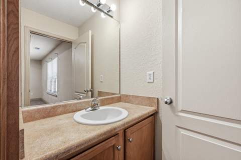5530 Royal Street, Crestview FL - photo 19 of 38