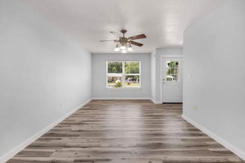 609 E Edney Avenue, Crestview FL - photo 9 of 29