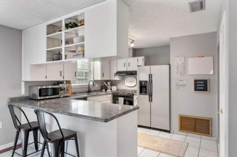 5 Lakeview Drive, Mary Esther FL - photo 18 of 36