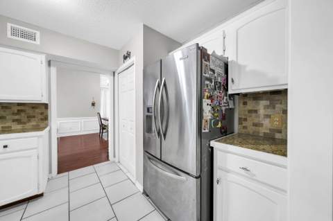 1068 Windmill Drive, Fort Walton Beach FL - photo 14 of 30