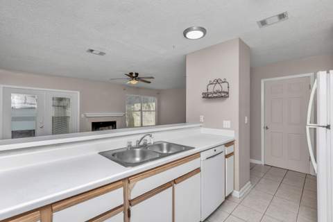 314 Olympia Court, Fort Walton Beach FL - photo 10 of 34