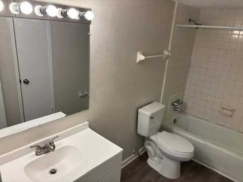 605 Colonial Drive #2, Fort Walton Beach FL - photo 16 of 22