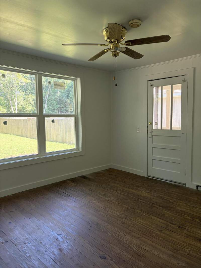 4 bedroom Detached Single Family at 1346 N Pearl Street, 231100.00, Crestview — photo 5
