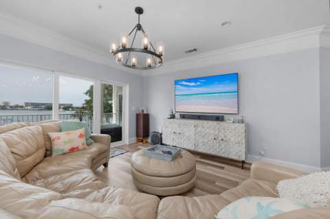 105 SE Brooks Street #3, Fort Walton Beach FL - photo 6 of 58