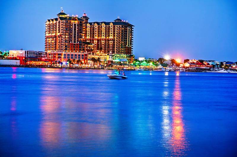 2 bedroom Condominium at 10 Harbor Boulevard #W1322, Emerald Grande, Destin — photo 2