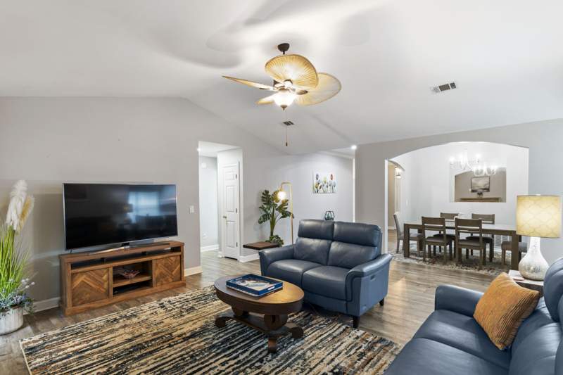 3 bedroom Detached Single Family at 40 Antilles Cove, Bayside / Bonaire Ph I, Miramar Beach — photo 3