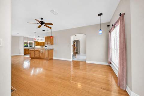 511 Fallin Water Drive, Mary Esther FL - photo 8 of 56