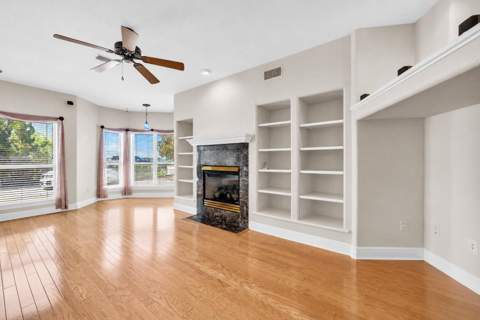 511 Fallin Water Drive, Mary Esther FL - photo 9 of 56
