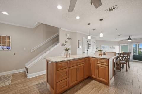 218 SW Miracle Strip Parkway #Unit F, Fort Walton Beach FL - photo 18 of 79