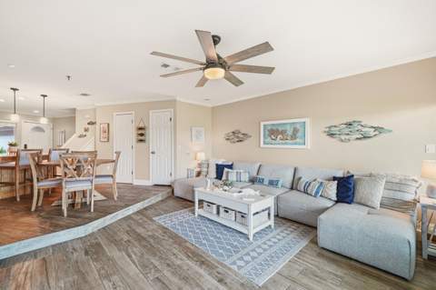 218 SW Miracle Strip Parkway #Unit F, Fort Walton Beach FL - photo 23 of 79