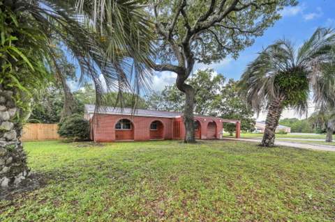 138 NW Virginia Drive, Fort Walton Beach FL - photo 6 of 44