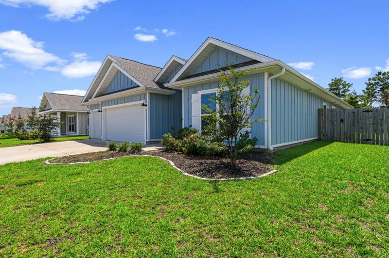 4 bedroom Detached Single Family at 724 Quintana Street, Shoal River Landing Phase 2A, Crestview — photo 5
