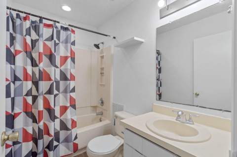 611 Center Street #Unit 10, Fort Walton Beach FL - photo 11 of 13